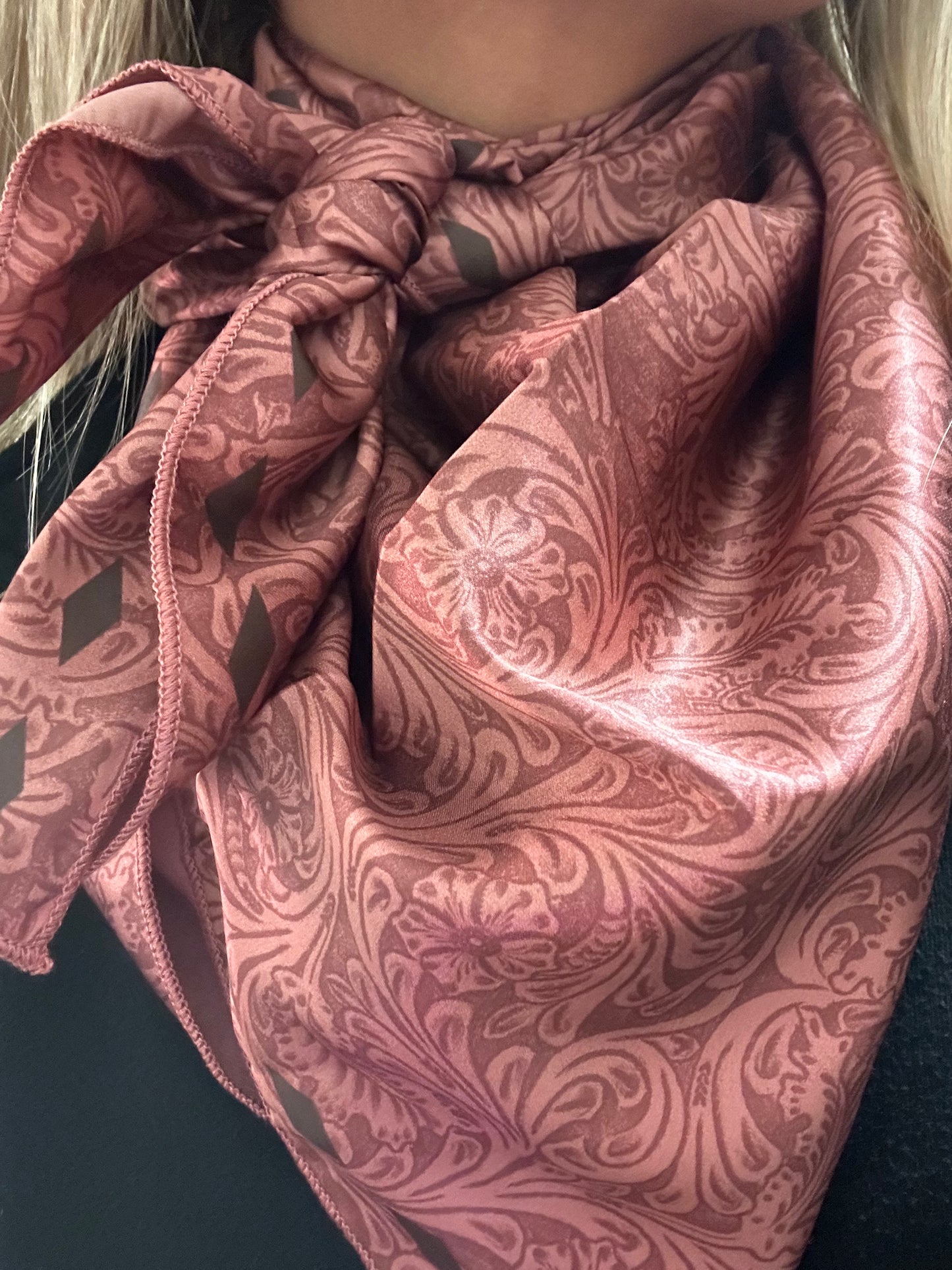 Country Road Wild Rag/Scarf