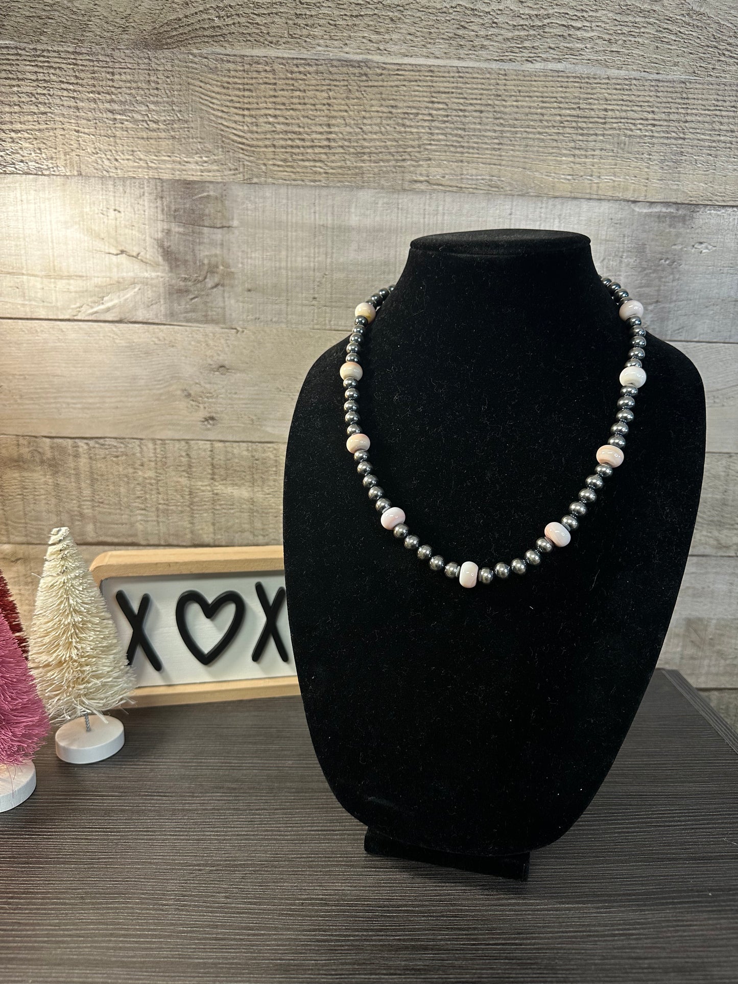 20" 8mm Sterling Silver Pearls and Pink Conch Necklace