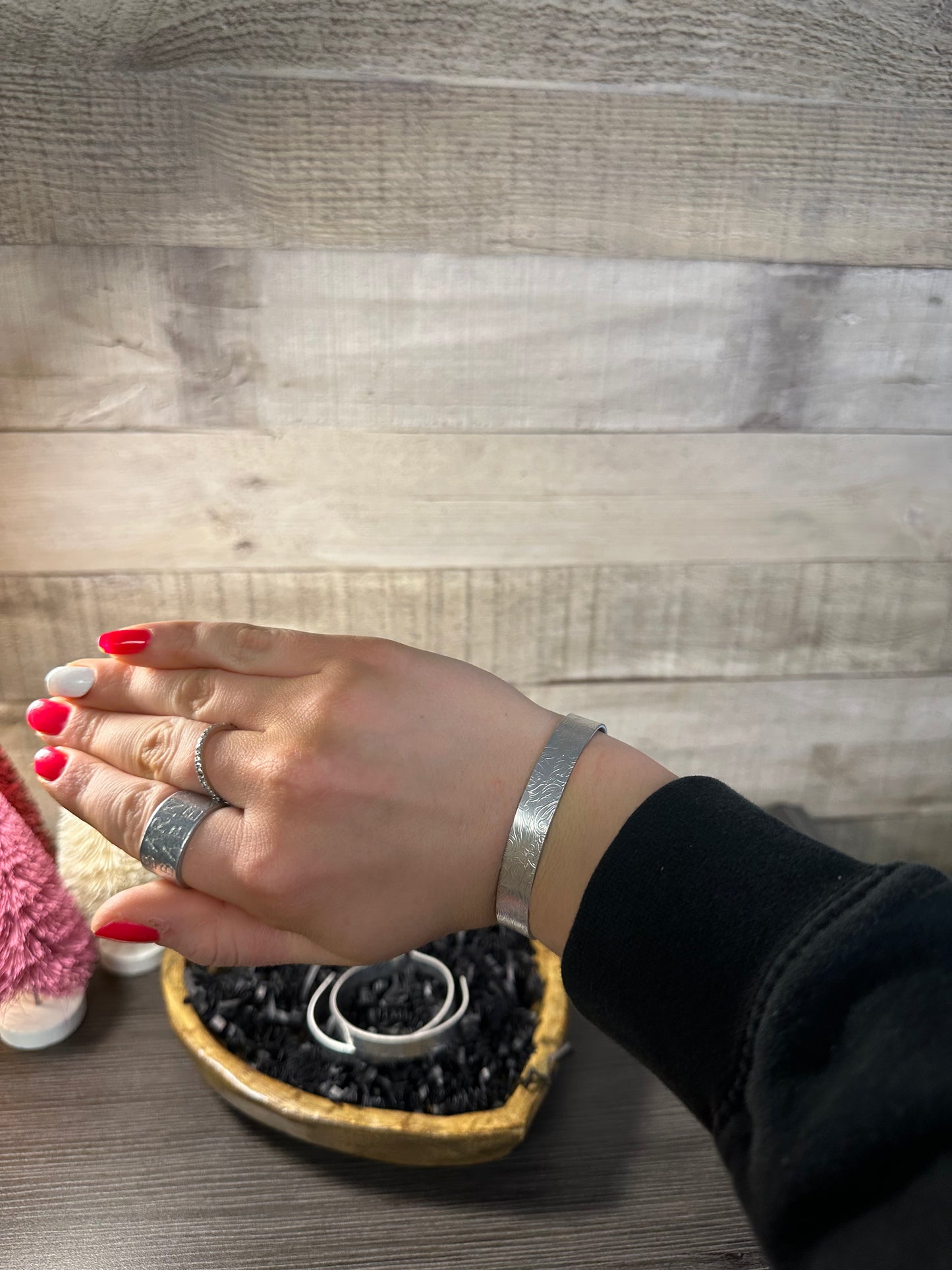 Paisley Floral Print Silver Aluminum Cuff
