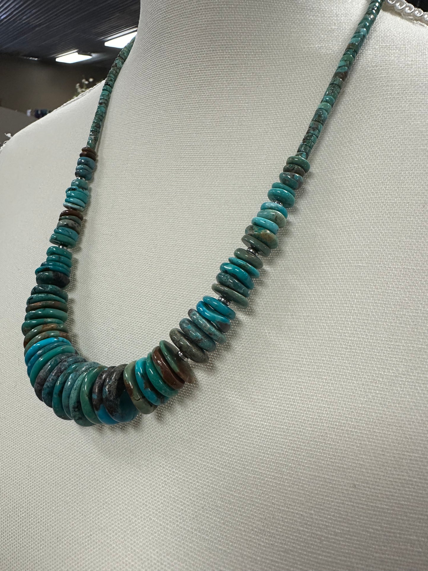 22" Graduated Turquoise Necklace